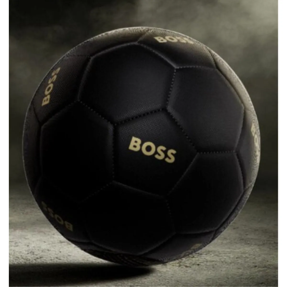 P1510180 BOSS SOCCER BALL