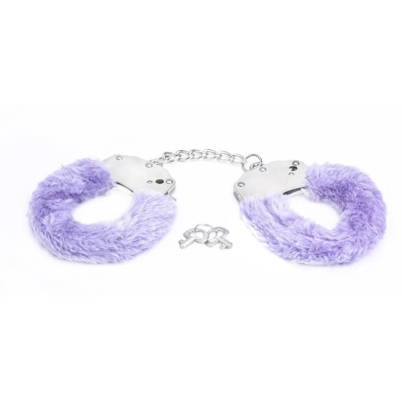 Метални лисици со виолетово крзно Purple Furry Cuffs