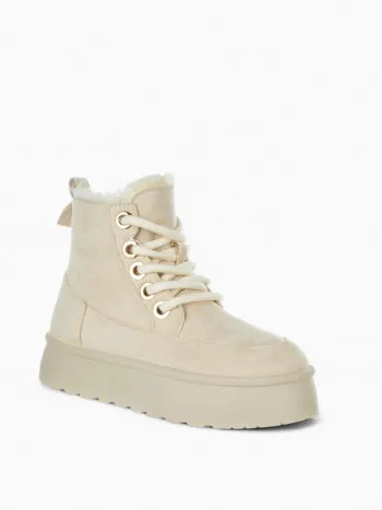 Mini boots