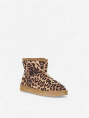 Mini boots