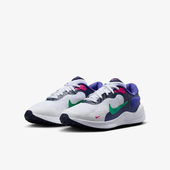 NIKE REVOLUTION 7 GS