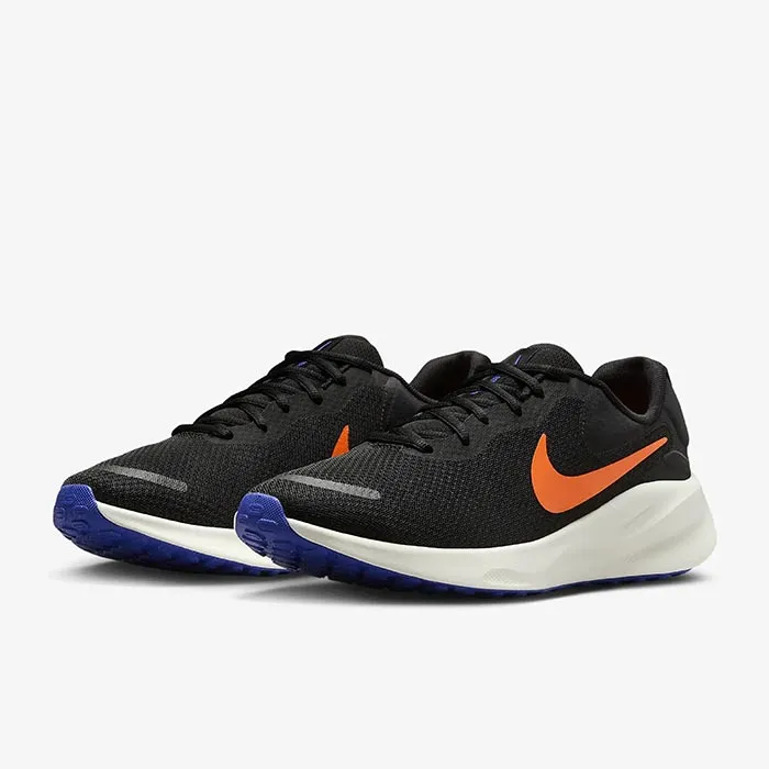 NIKE REVOLUTION 7