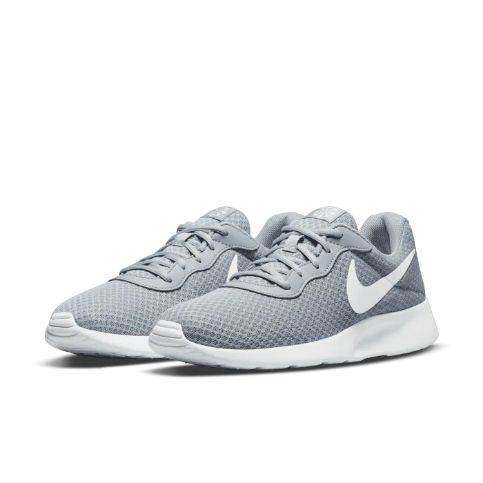 NIKE TANJUN