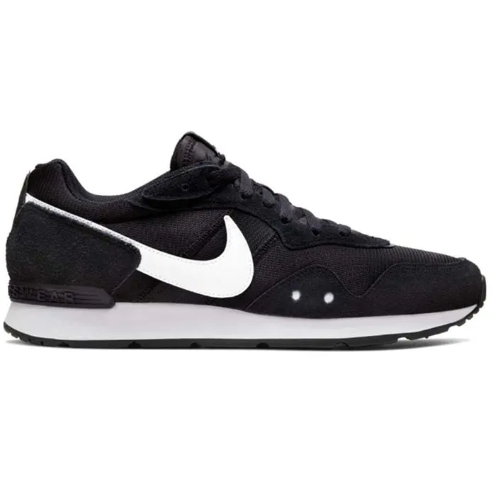 NIKE VENTURE RUNNER
