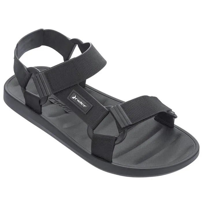 Rider Free Sandal Ad