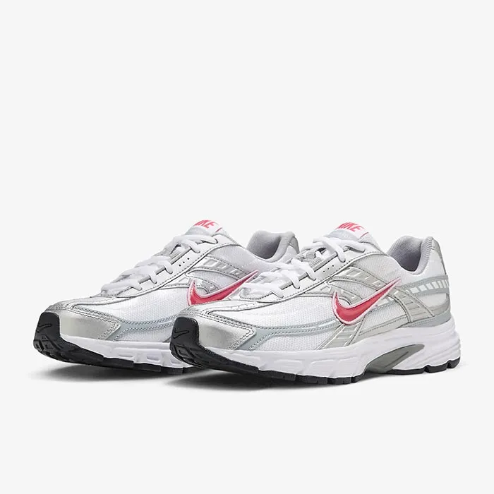 WMNS NIKE INITIATOR