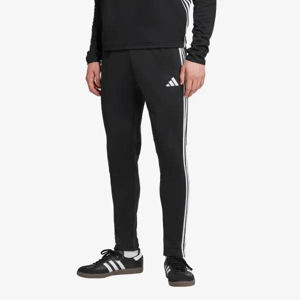 adidas Tiro Essentials