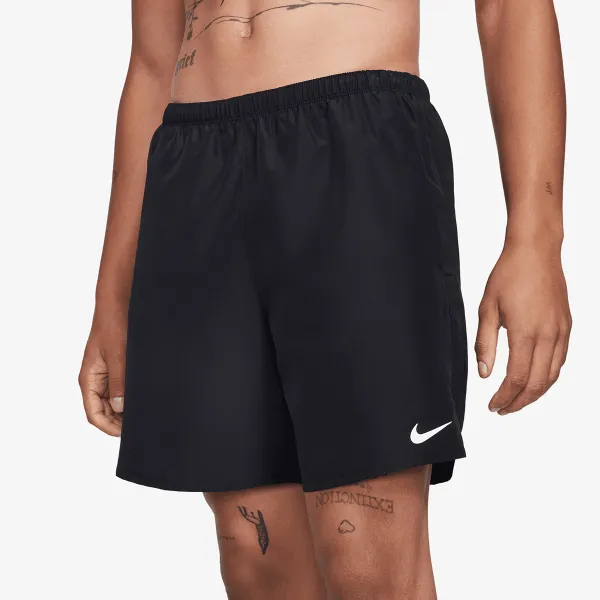 Nike Challenger Brief-Lined