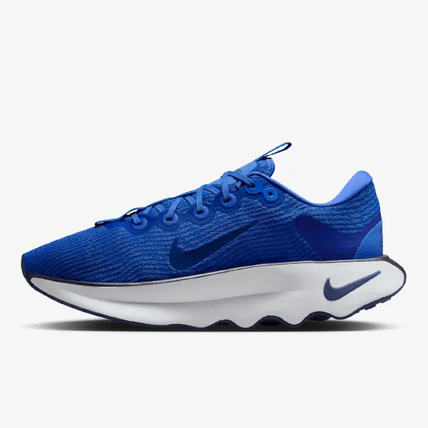 Nike Escape Momentum