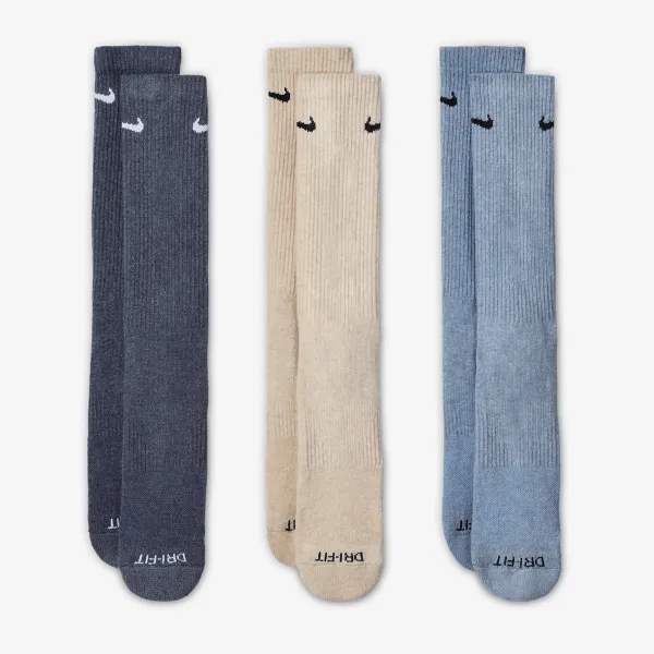 Nike Everyday Plus