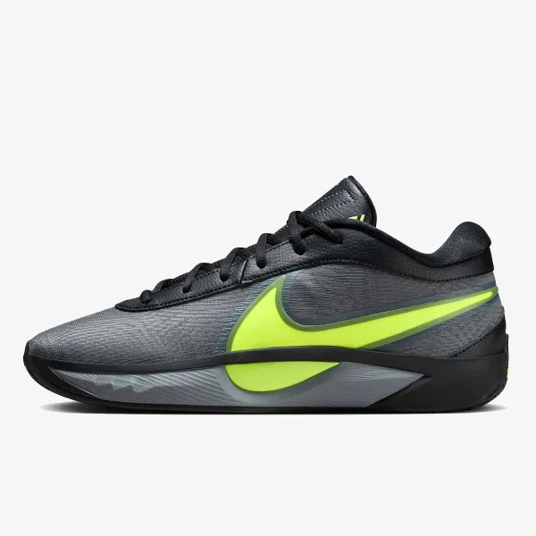Nike Giannis Freak 6