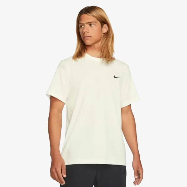 Nike M NSW TEE NK EMBRD SWSH FS