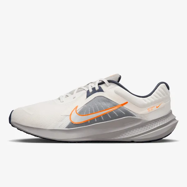 Nike Quest 5