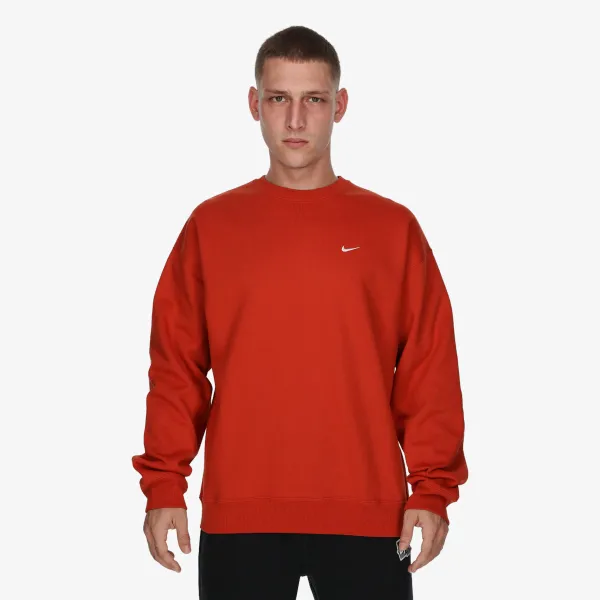 Nike Solo Swoosh