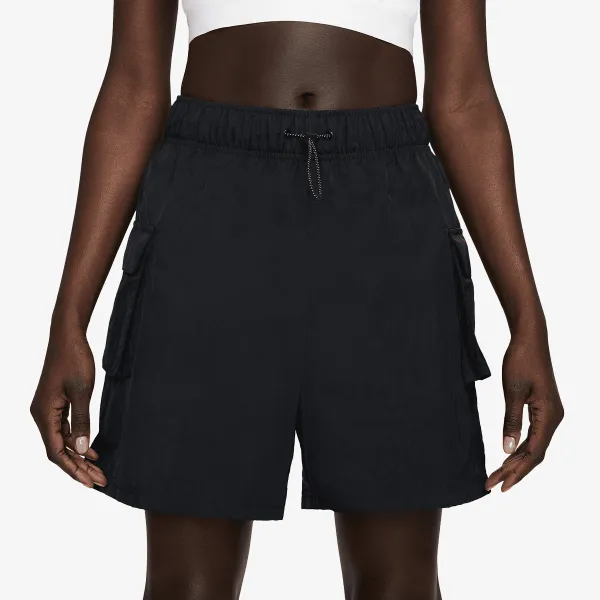 Nike Sportswear Essential