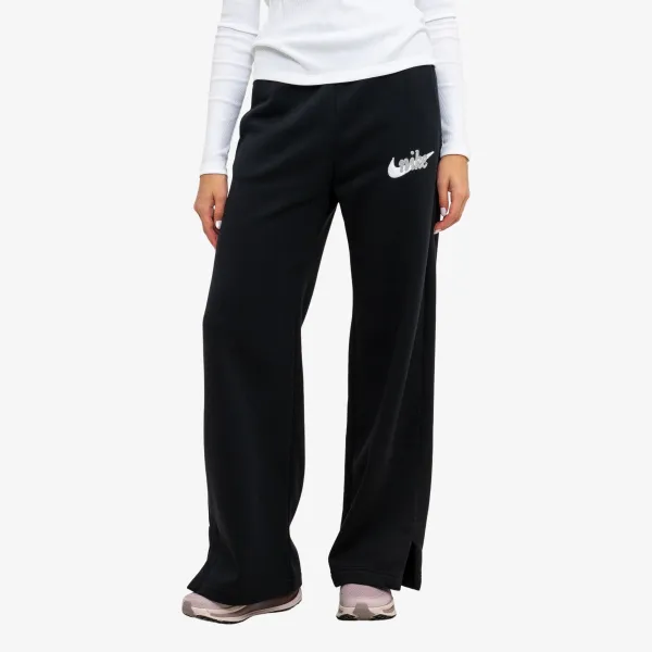 Nike Sportswear Phoenix