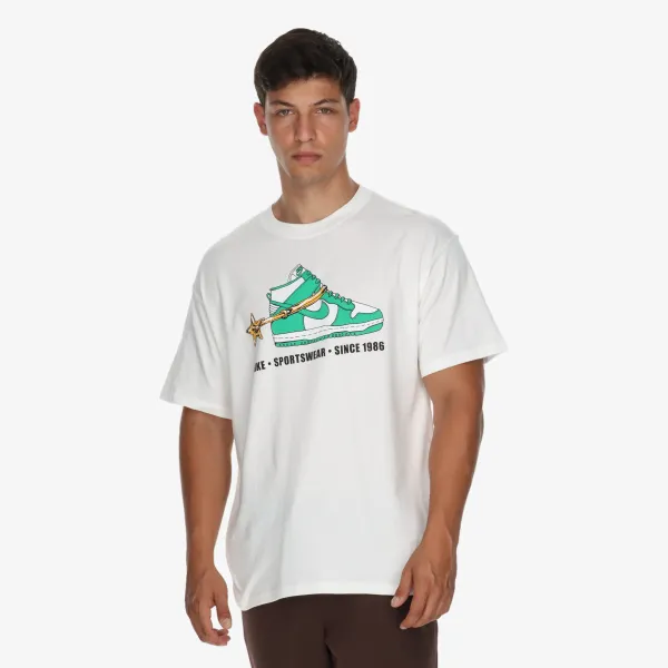 Nike Sportswear