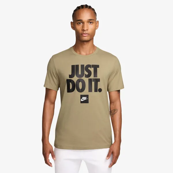 Nike Sportswear