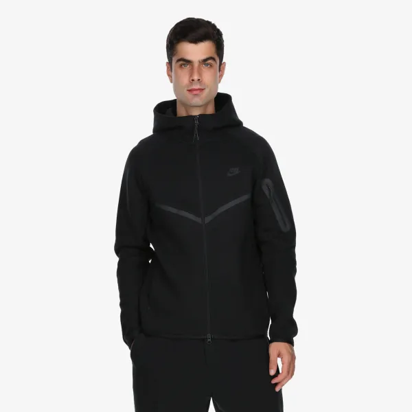 Nike Tech