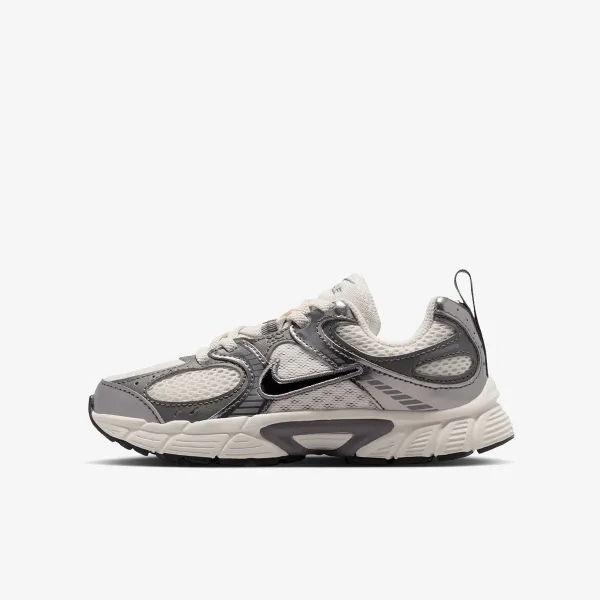 Nike V5 Runner