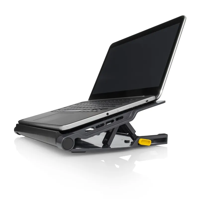 Notebook Stand Targus Chill Mat up to 17" with 4-Port USB Hub